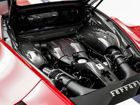 Used 2020 Ferrari 488 Pista Coupe RWD image 55