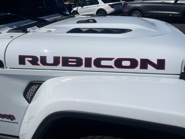 Used 2025 Jeep Wrangler Unlimited Rubicon w/ Safety Group AWD/4WD image 2