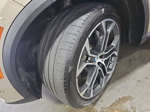 Used 2019 BMW X5 xDrive50i w/ Executive Package image 35