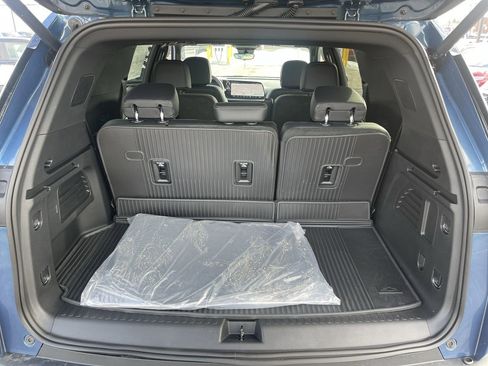 New 2026 Chevrolet Traverse LT w/ Driver Confidence Package image 73