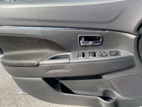 Used 2023 Mitsubishi Outlander Sport SE AWD/4WD image 21
