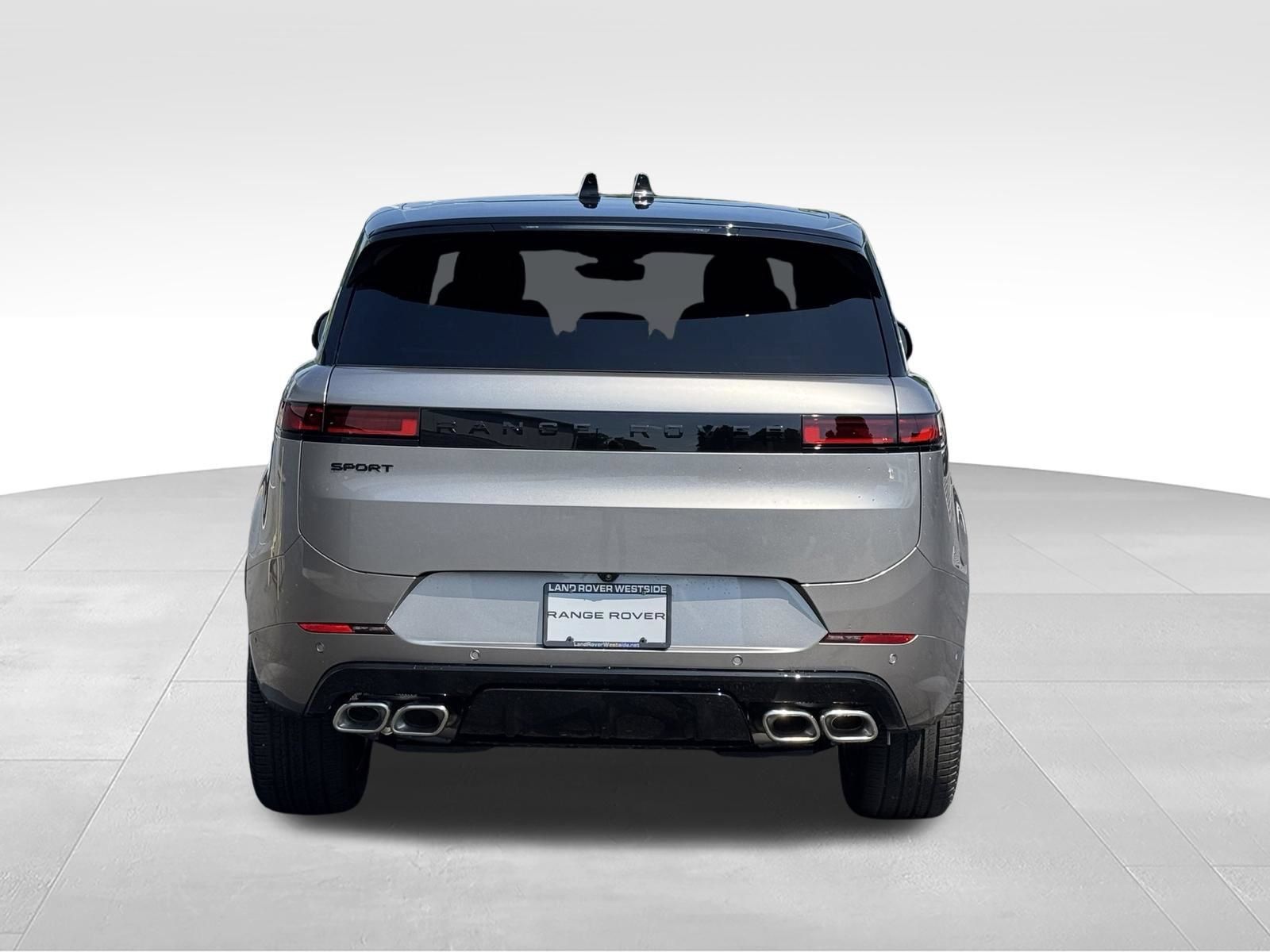 New 2026 Land Rover Range Rover Sport Dynamic SE AWD/4WD image 4