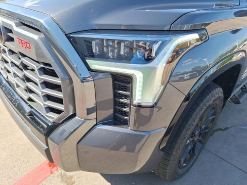 Used 2026 Toyota Tundra Platinum w/ TRD Off-Road Package AWD/4WD image 10