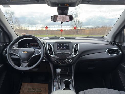 Used 2024 Chevrolet Equinox LT w/ LPO, Floor Liner Package AWD/4WD image 19