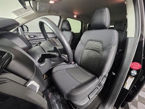 Used 2025 Nissan Pathfinder S w/ Cargo Package image 29