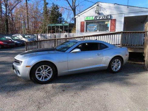 Used 2013 Chevrolet Camaro LT image 1