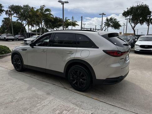 Used 2025 MAZDA CX-90 3.3 Turbo w/ Premium Sport Pkg image 12