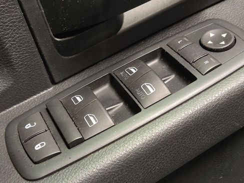 Used 2015 RAM 1500 Tradesman w/ Popular Equipment Group image 27