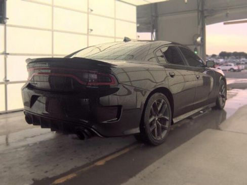 Used 2019 Dodge Charger R/T w/ Driver Confidence Group RWD image 4