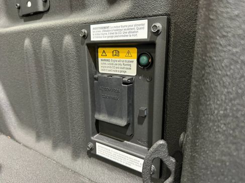 Used 2025 Ford F450 Platinum w/ Platinum Plus Package image 11