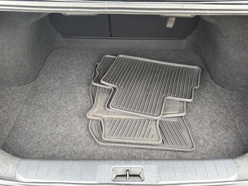 Used 2025 Nissan Sentra SV w/ All-Weather Package FWD image 33