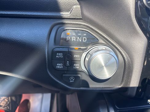 Used 2025 RAM 1500 Laramie w/ Laramie Southwest Edition image 34