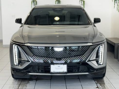 New 2025 Cadillac Lyriq Luxury image 39