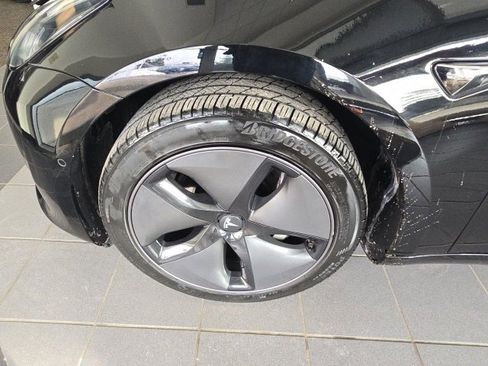 Used 2018 Tesla Model 3 Long Range image 18