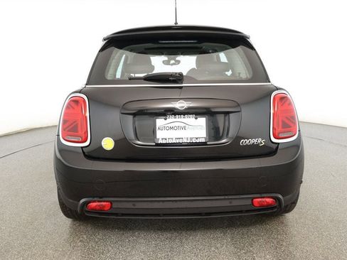 Used 2023 MINI Cooper SE image 5