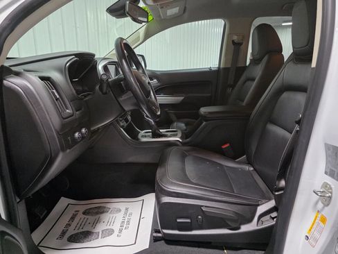 Used 2022 Chevrolet Colorado LT w/ Luxury Package AWD/4WD image 9