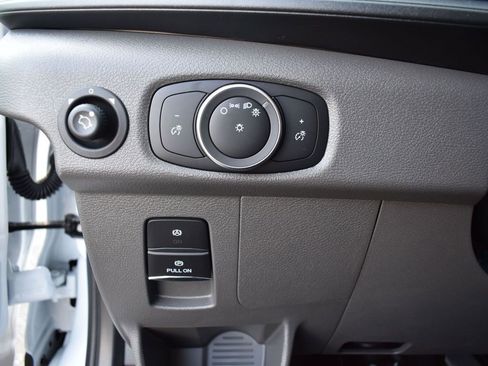 New 2025 Ford Transit 250 148 Medium Roof w/ Load Area Protection Package image 11