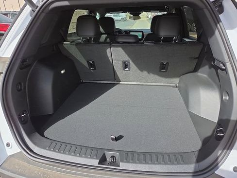 New 2026 Chevrolet Equinox ACTIV image 6