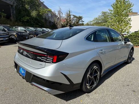 New 2026 Hyundai Sonata SEL image 9