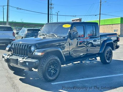Used 2022 Jeep Gladiator Sport image 7