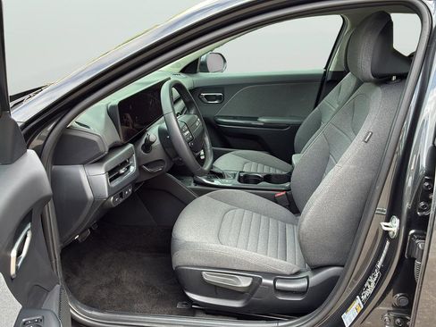 Certified 2025 Kia K4 EX image 13