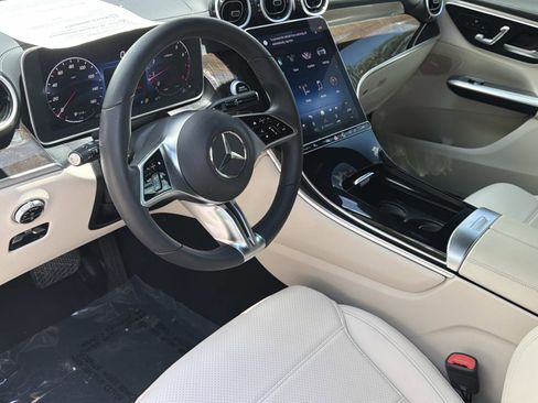 Certified 2023 Mercedes-Benz GLC 300 image 29