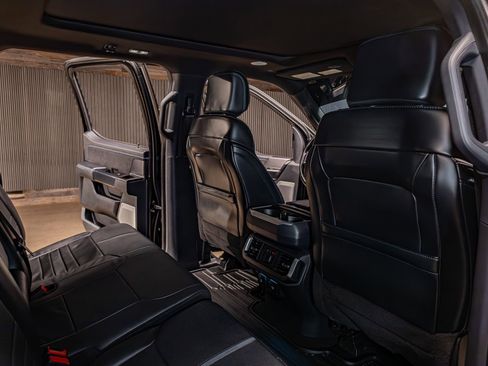 Used 2024 Ford F150 Platinum w/ Equipment Group 702A High image 26