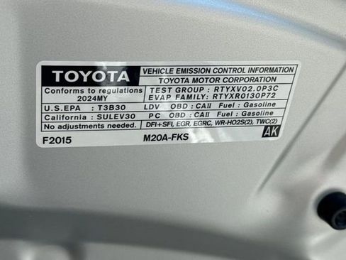 Used 2024 Toyota Corolla LE FWD image 32