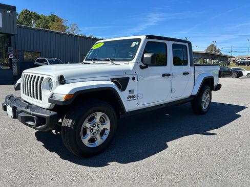 Used 2021 Jeep Gladiator Sport image 14