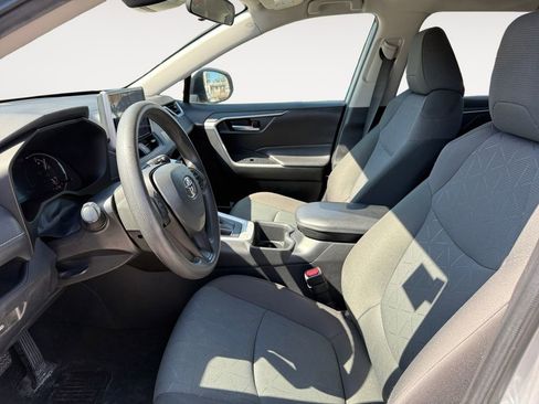 Certified 2024 Toyota RAV4 XLE FWD image 9
