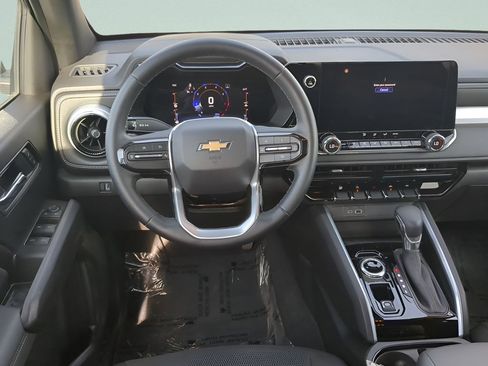 Used 2023 Chevrolet Colorado LT w/ LT Convenience Package image 22