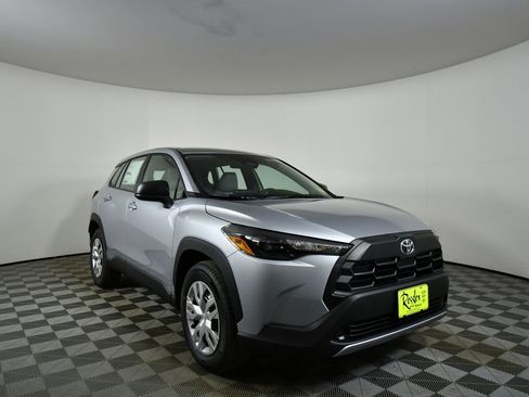 New 2026 Toyota Corolla Cross L AWD/4WD image 8