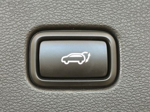 Used 2023 Kia Sportage SX image 8