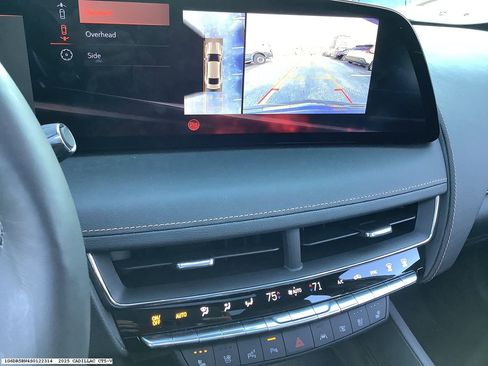 Used 2025 Cadillac CT5 V image 9