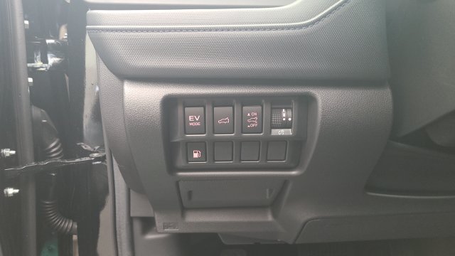 New 2026 Subaru Forester Touring AWD/4WD image 11