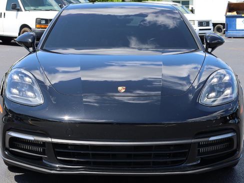 Used 2020 Porsche Panamera 4S image 2