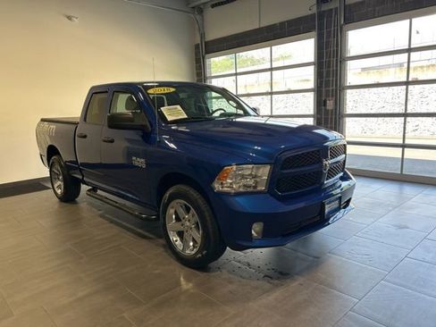 Used 2018 RAM 1500 Express w/ Express Value Package AWD/4WD image 8