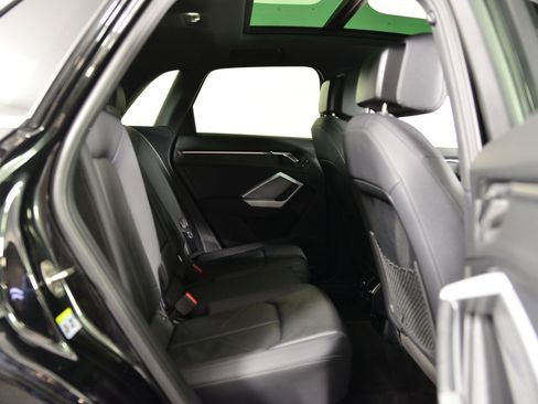 Used 2022 Audi Q3 2.0T Premium image 25