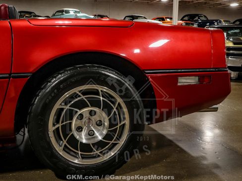 Used 1986 Chevrolet Corvette Convertible image 29