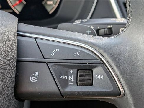 Certified 2025 Audi Q5 2.0T Premium image 13