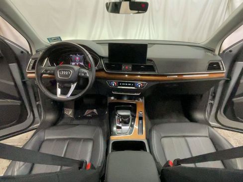 Used 2021 Audi Q5 2.0T Premium w/ Convenience Package AWD/4WD image 25