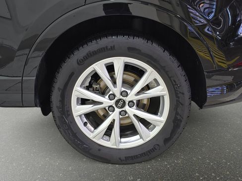 Certified 2025 Audi Q3 2.0T Premium Plus w/ Premium Plus Package image 34