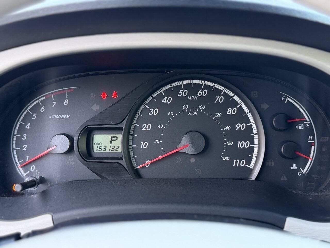 Used 2011 Toyota Sienna LE w/ Towing Pkg FWD image 12