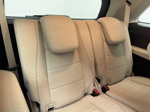 Used 2021 Mercedes-Benz GLS 450 4MATIC image 54