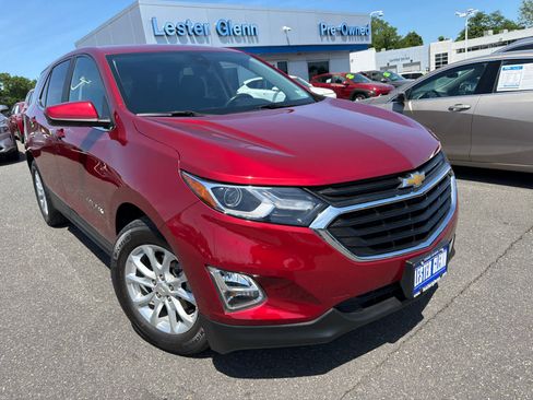Certified 2021 Chevrolet Equinox LT FWD image 3