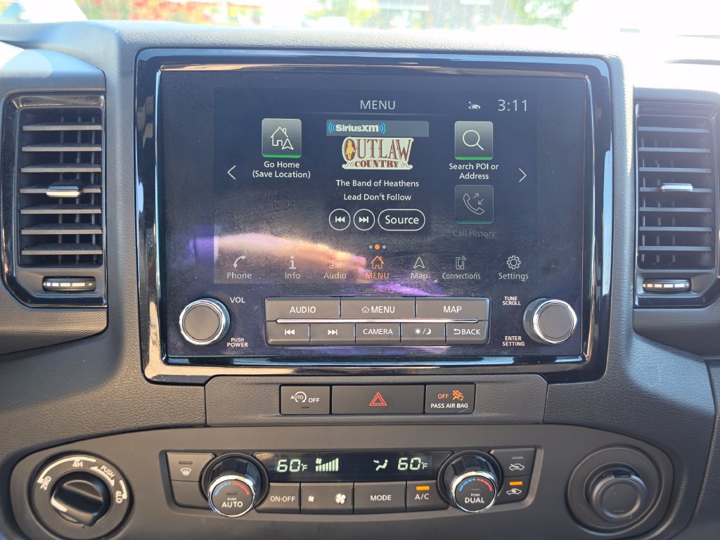 Used 2023 Nissan Frontier PRO-4X w/ Technology Package AWD/4WD image 26