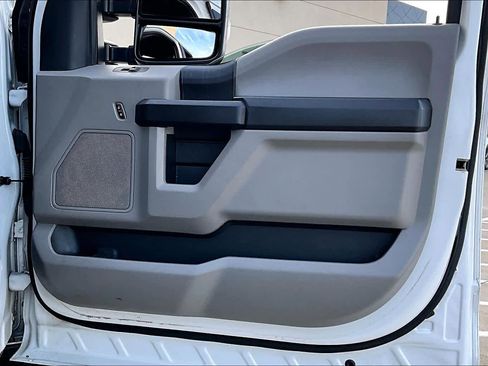 Used 2020 Ford F250 XL w/ Power Equipment Group image 22