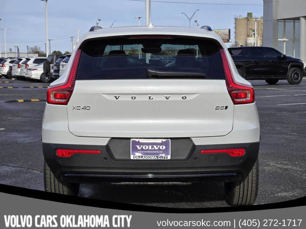 Used 2026 Volvo XC40 B5 Plus w/ Protection Package Premier AWD/4WD image 6
