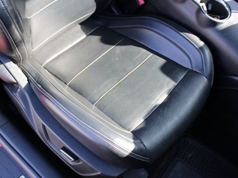 Used 2019 Ford Mustang GT Premium image 29