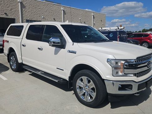 Used 2018 Ford F150 Lariat w/ Equipment Group 502A Luxury AWD/4WD image 2